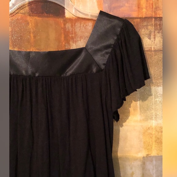 Anthro MATTY M Black Silk Trim SS Top Sz S MINT - Picture 4 of 8